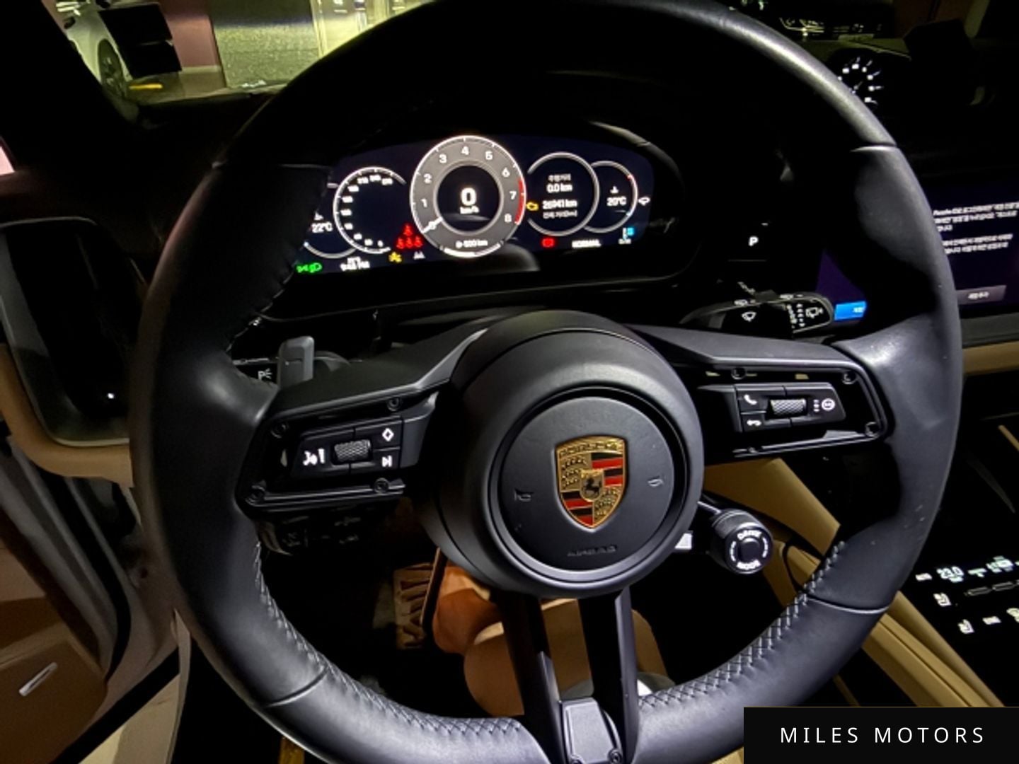 Porsche Cayenne 2024 — миниатюра 13
