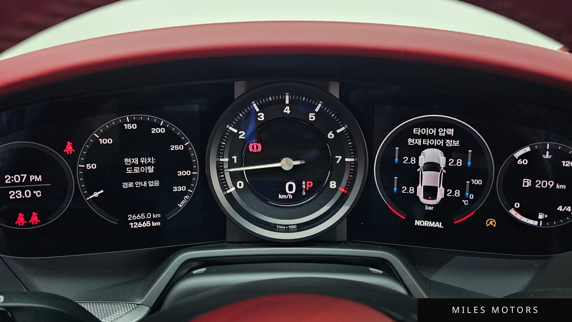Porsche 911 (992) 2023 — миниатюра 8