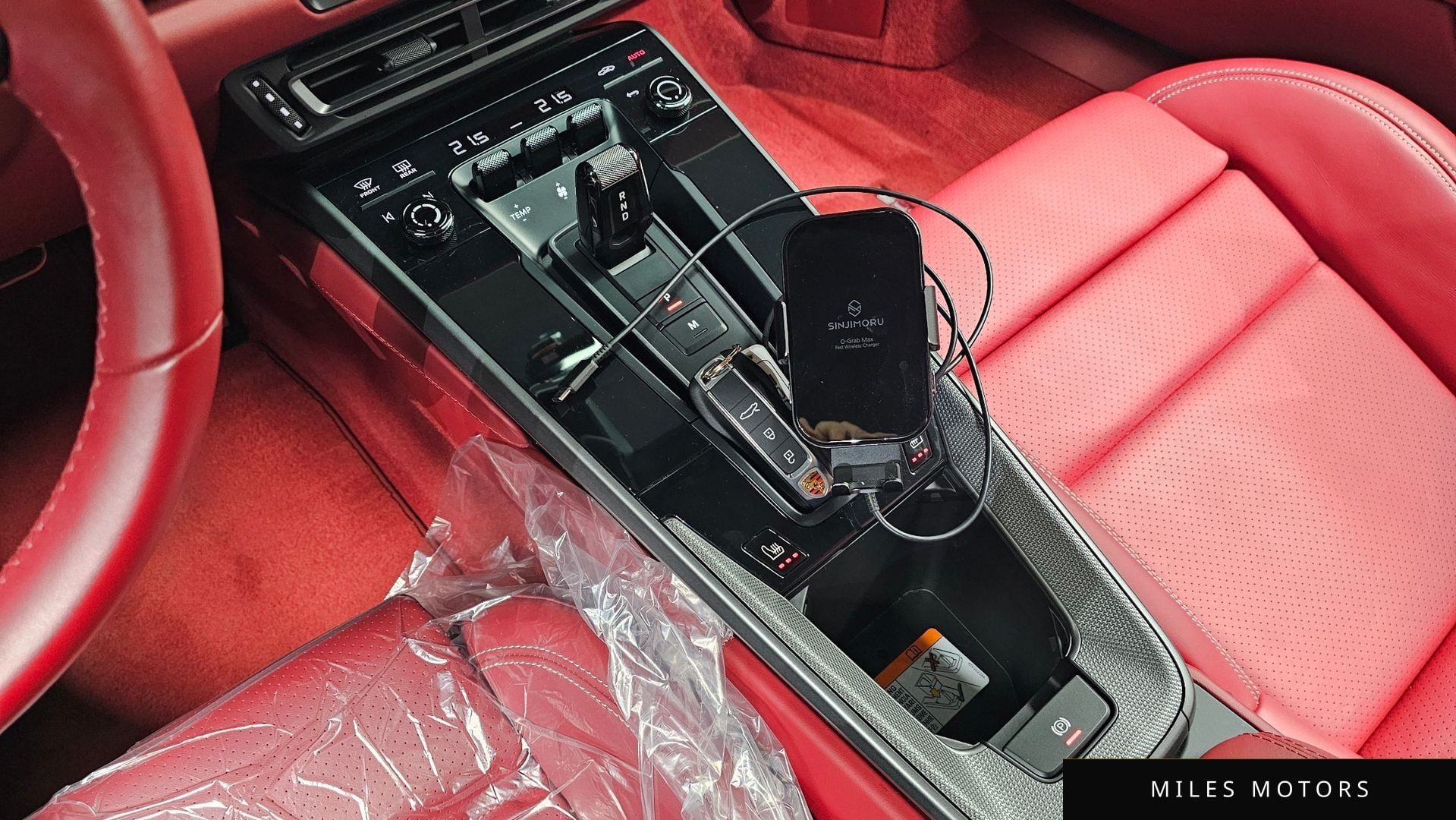 Porsche 911 (992) 2023 — миниатюра 9