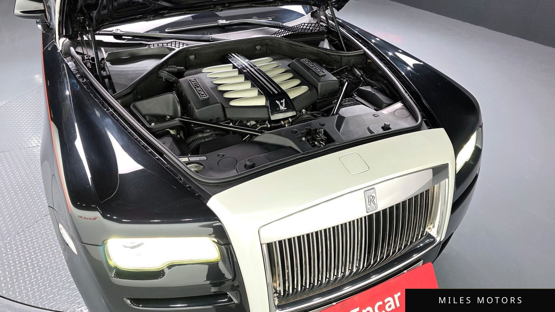Rolls-Royce 고스트 2013 — миниатюра 6