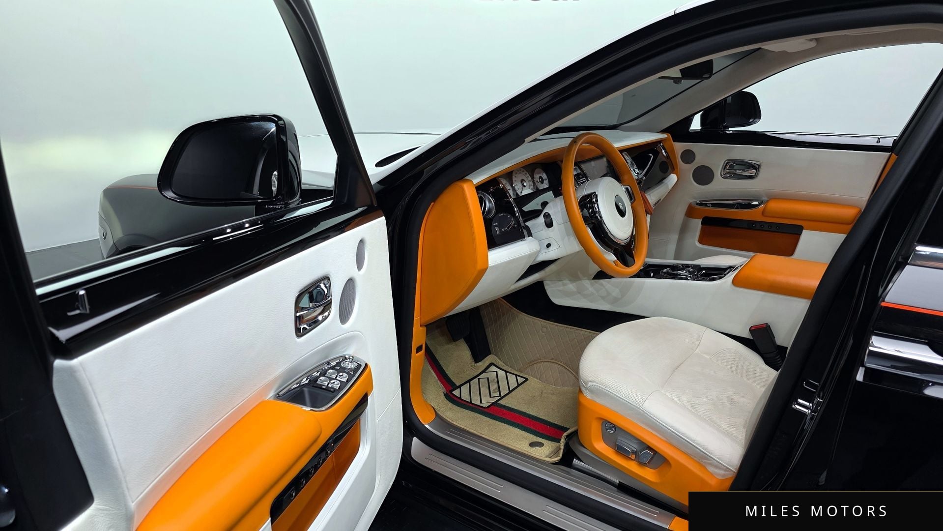 Rolls-Royce 고스트 2013 — миниатюра 10