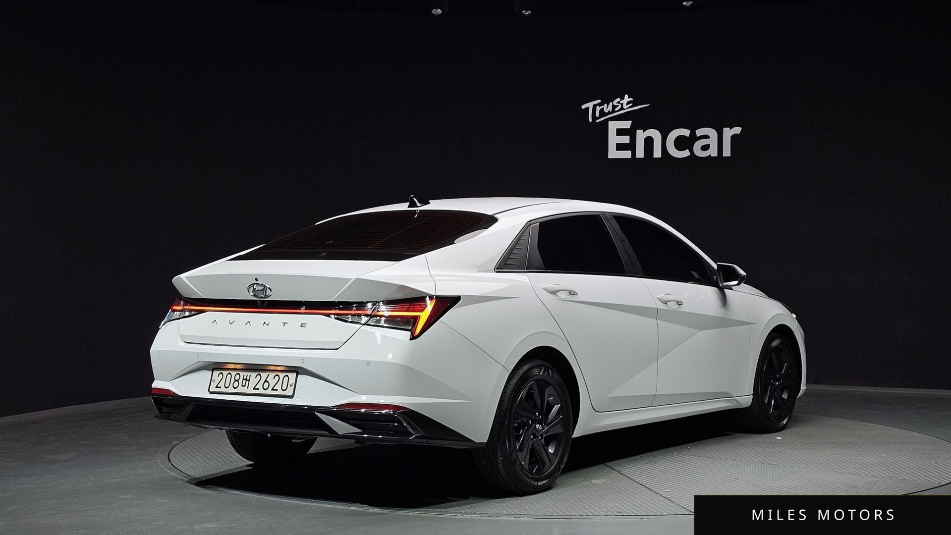 Hyundai AVANTE 2021 — миниатюра 2