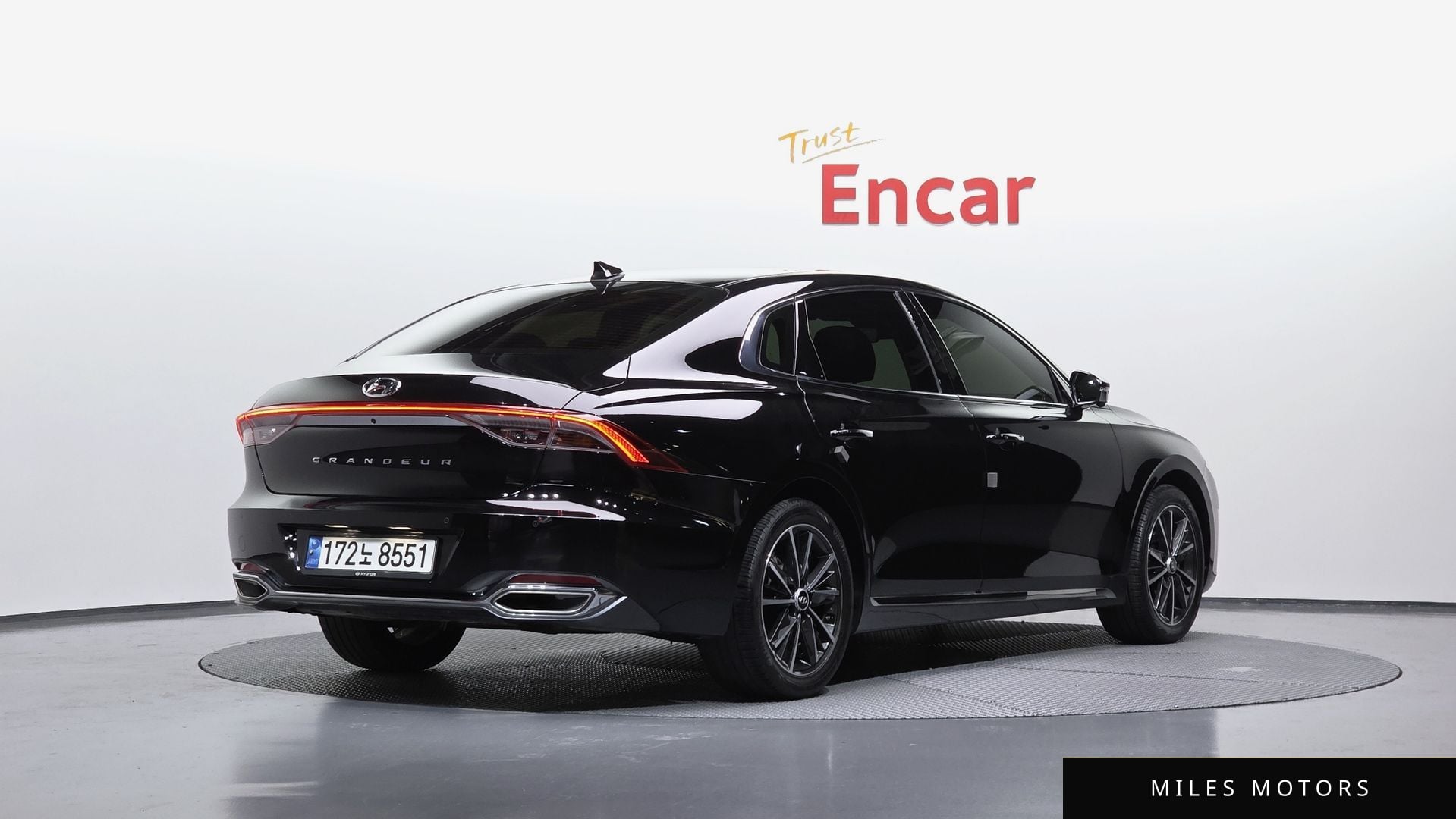 Hyundai Grandeur 2022 — миниатюра 2