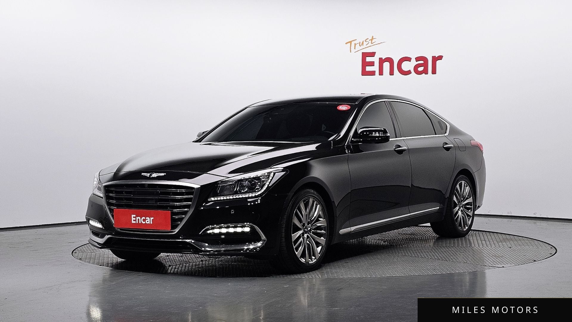 Genesis G80 2019 — фото 1 из 12