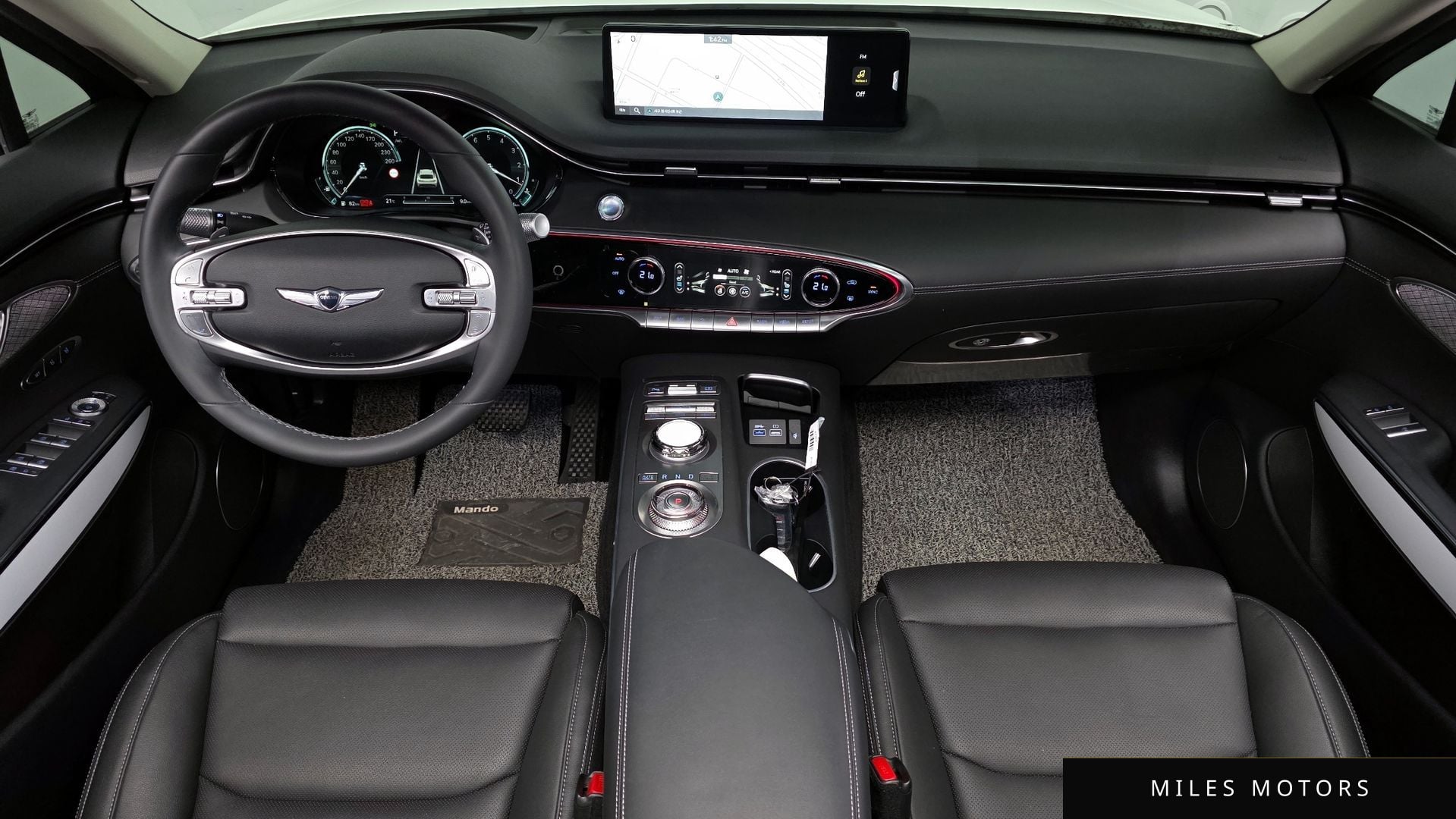 Genesis GV70 2023 — миниатюра 10