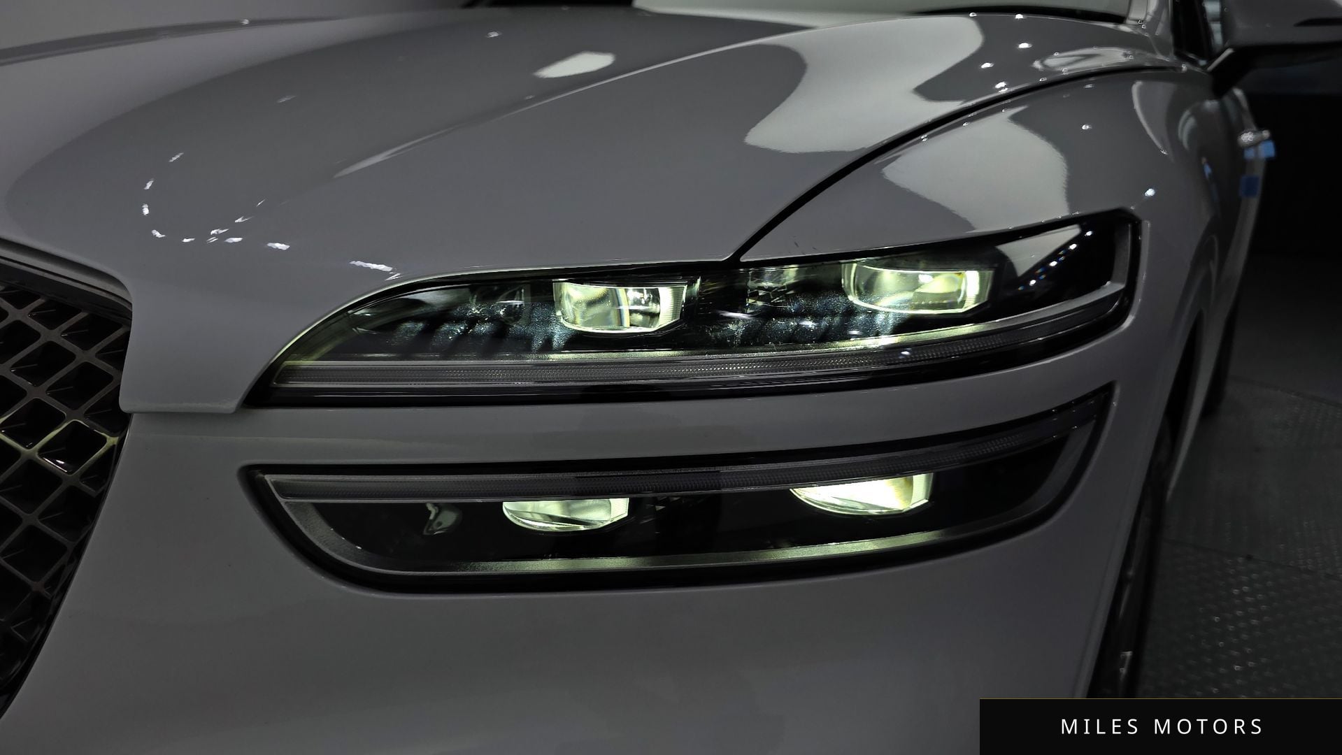 Genesis GV70 2023 — миниатюра 8