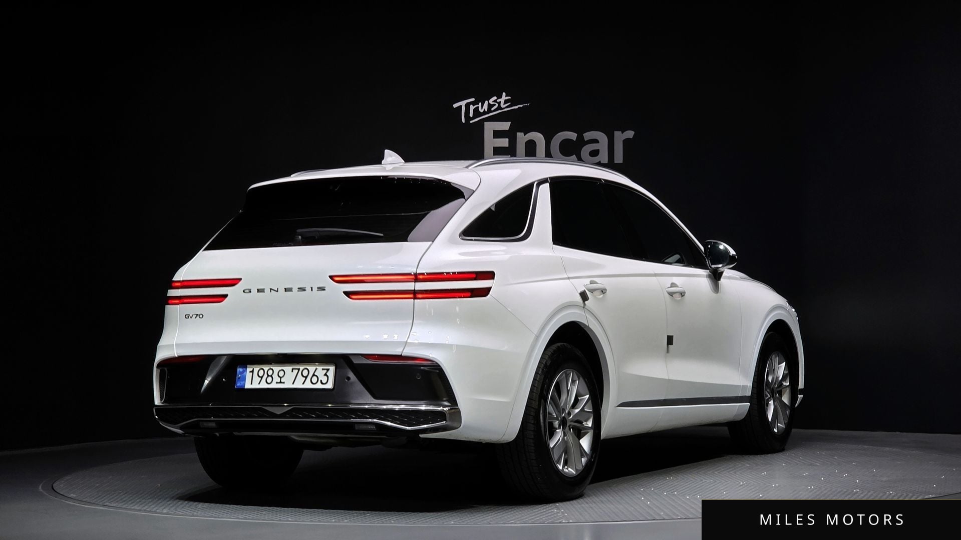 Genesis GV70 2025 — миниатюра 2