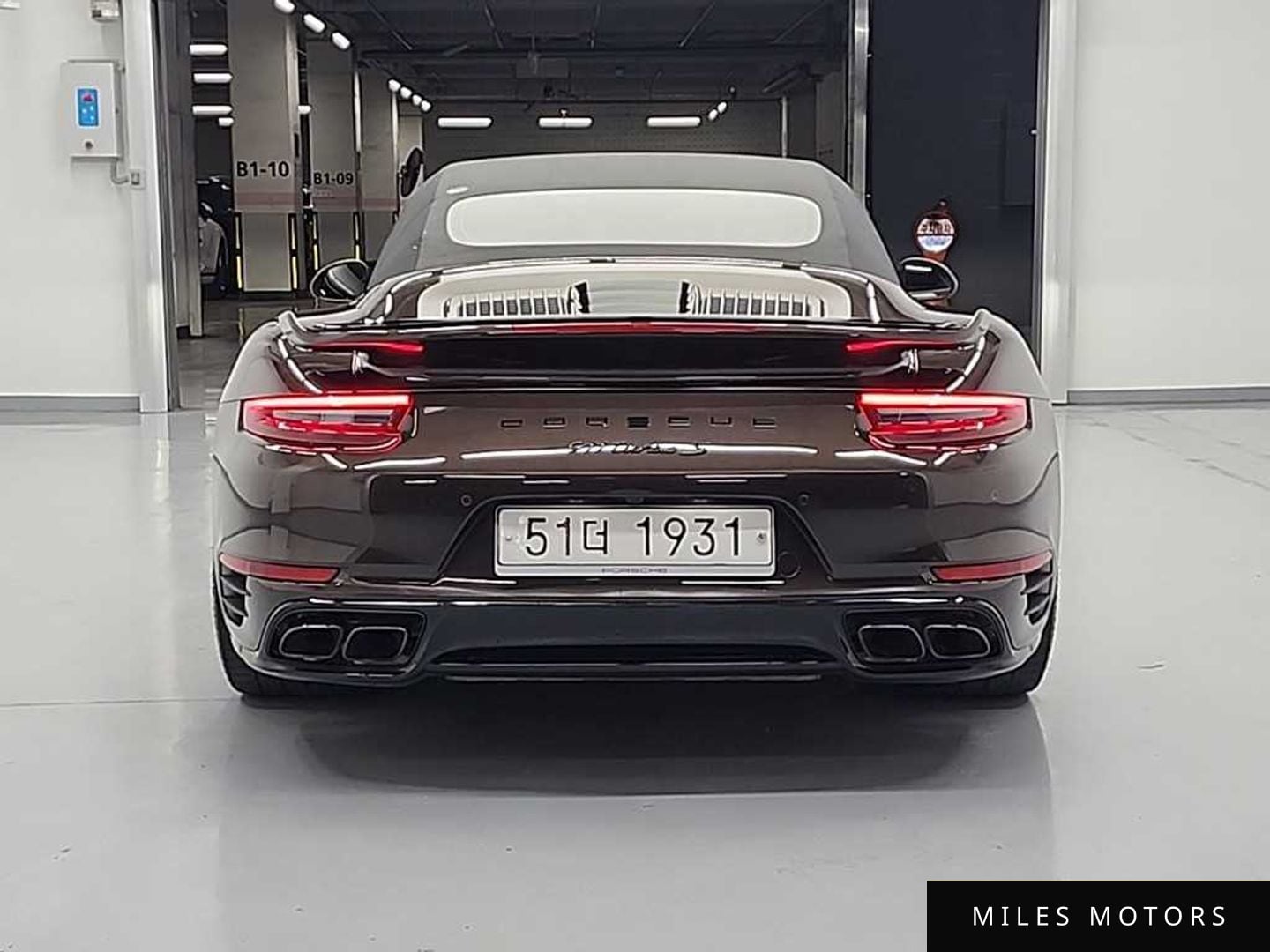 Porsche 911 2018 — миниатюра 3