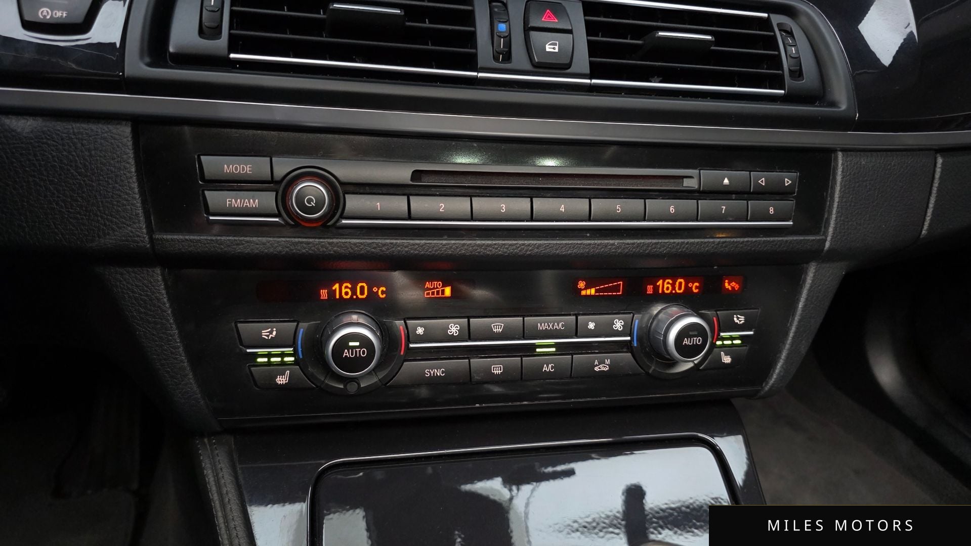BMW 5 Series (F10) 2014 — миниатюра 16