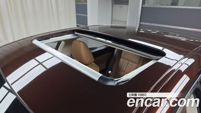 Лексус ES300h 2018 — миниатюра 25