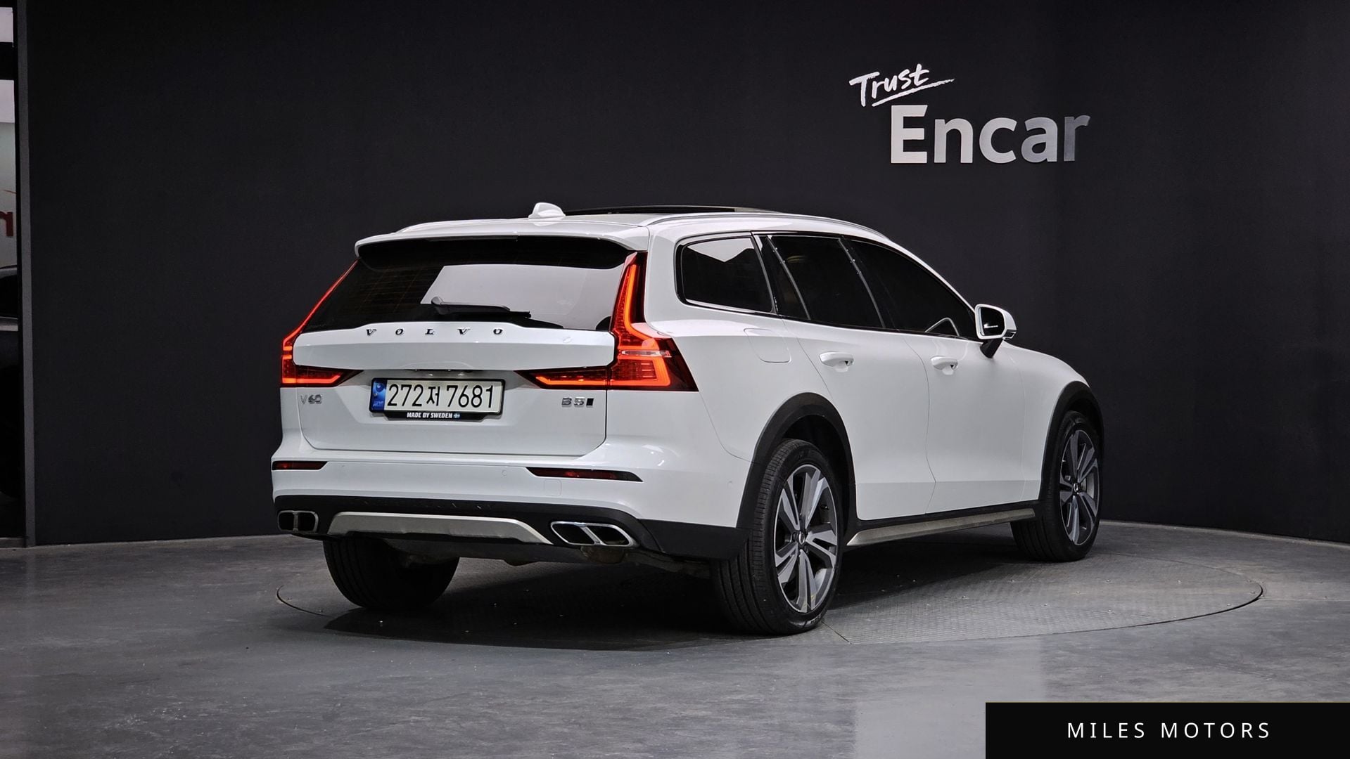 Volvo V60 크로스컨트리 2021 — миниатюра 2