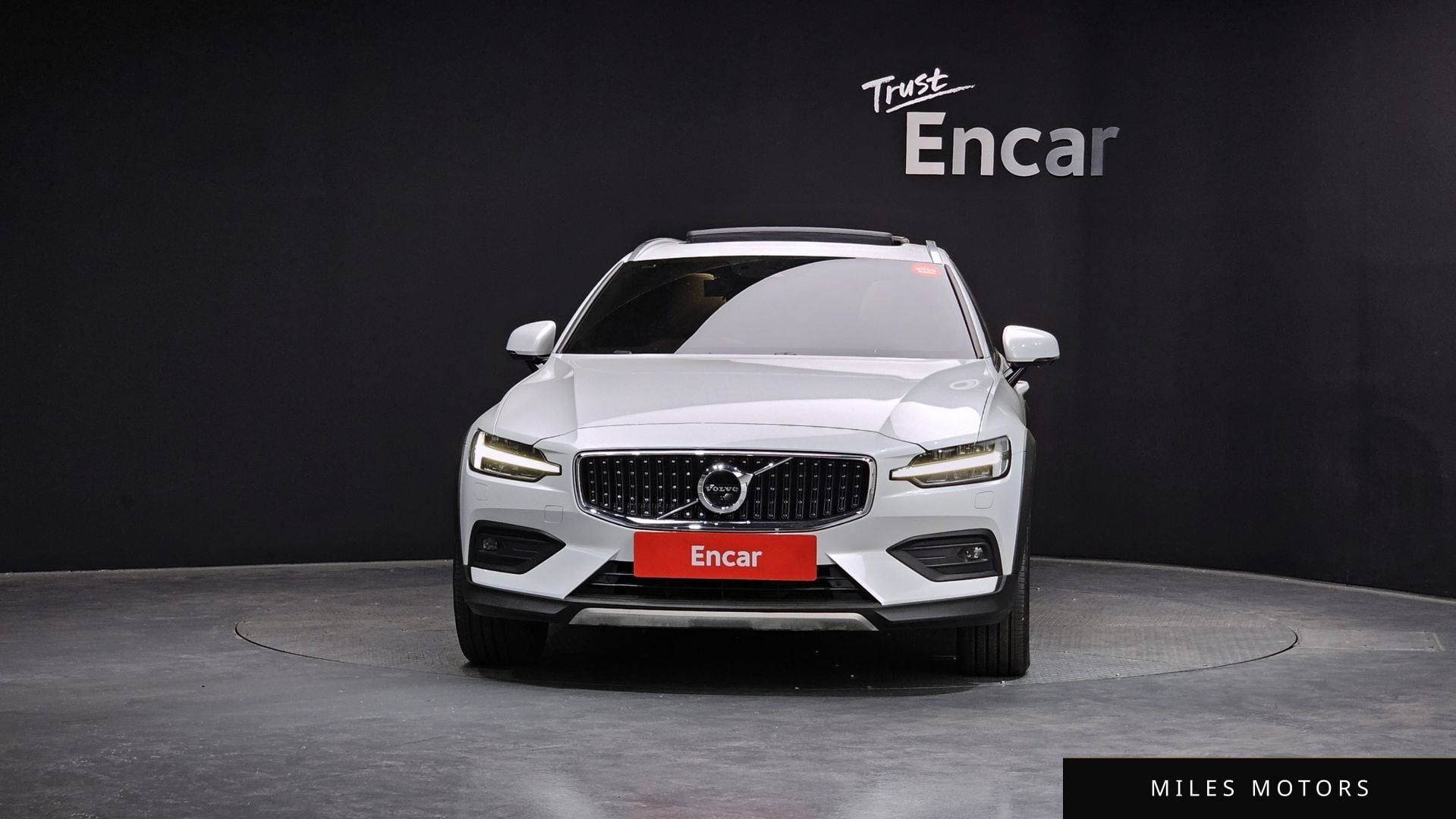 Volvo V60 크로스컨트리 2021 — миниатюра 3