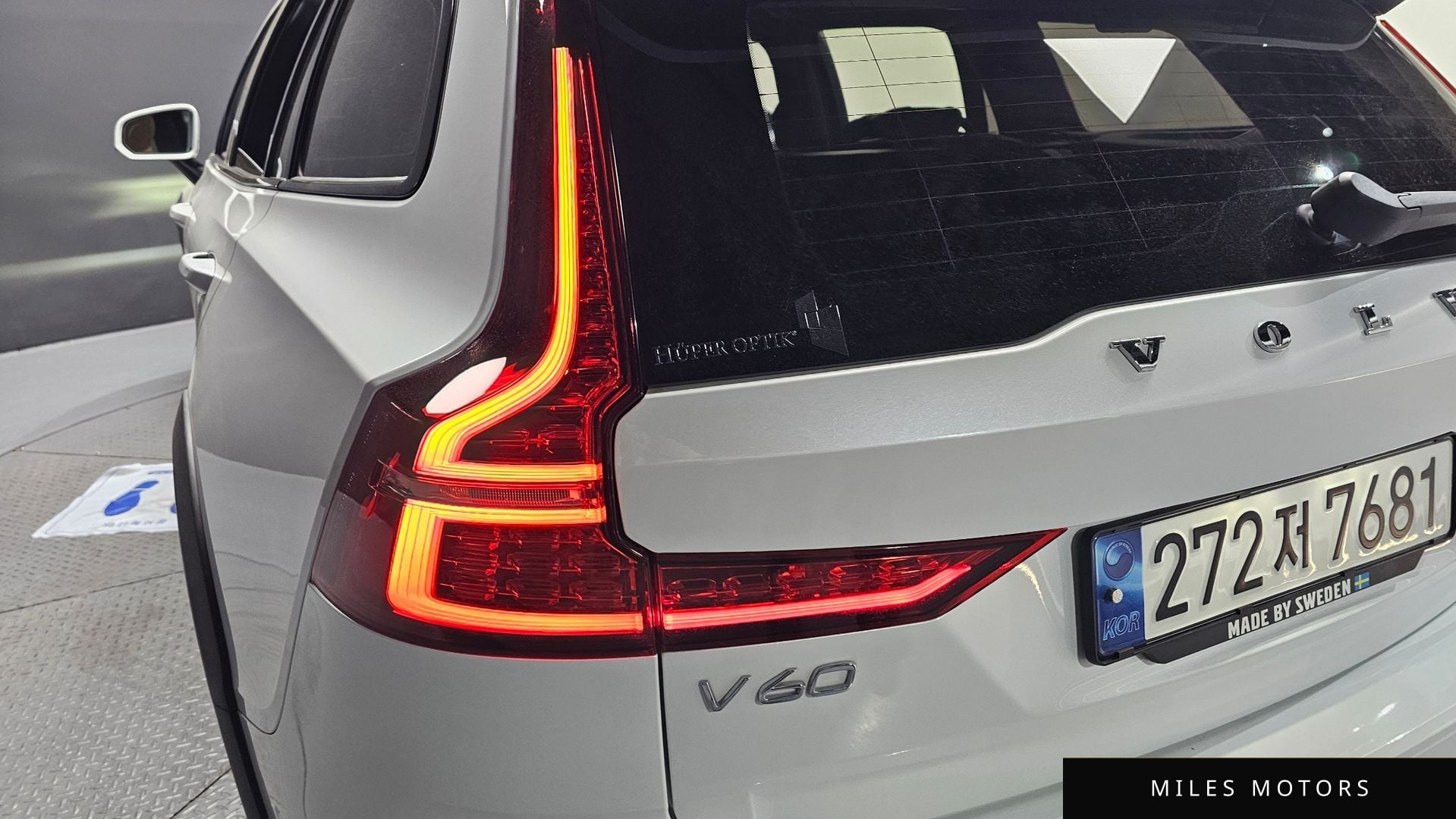 Volvo V60 크로스컨트리 2021 — миниатюра 9