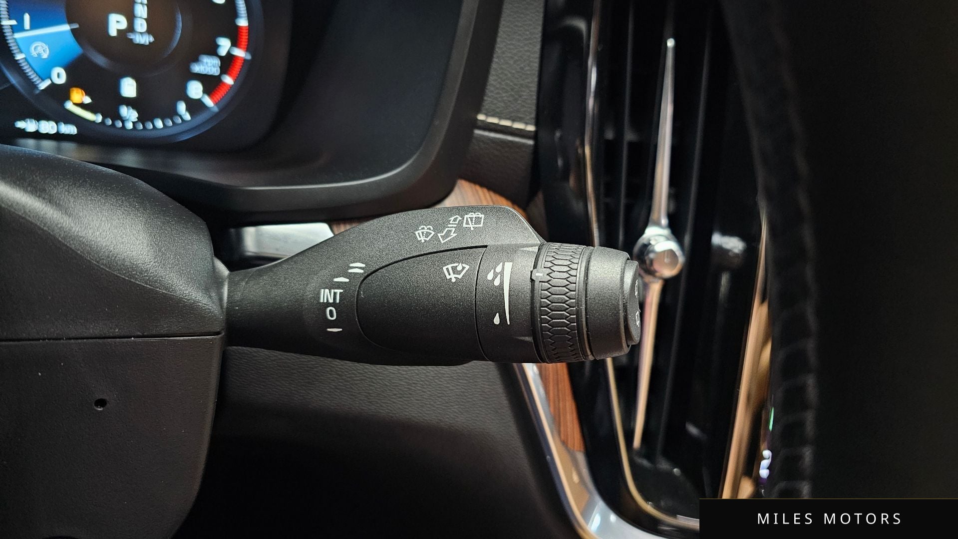 Volvo V60 크로스컨트리 2021 — миниатюра 29