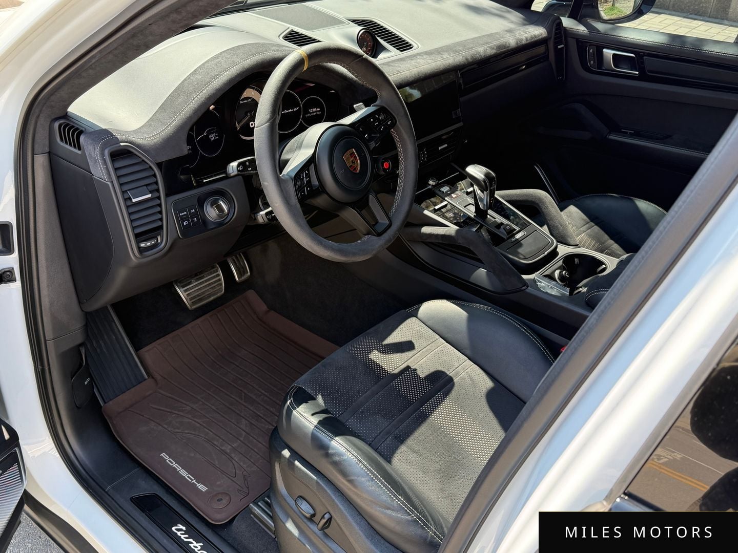 Porsche 카이엔 (PO536) 2022 — миниатюра 9