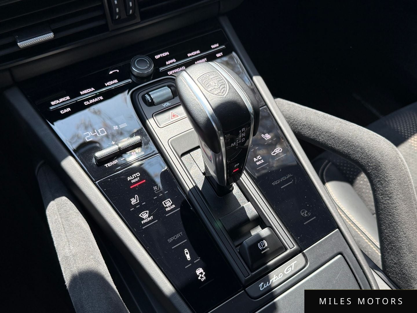 Porsche 카이엔 (PO536) 2022 — миниатюра 13