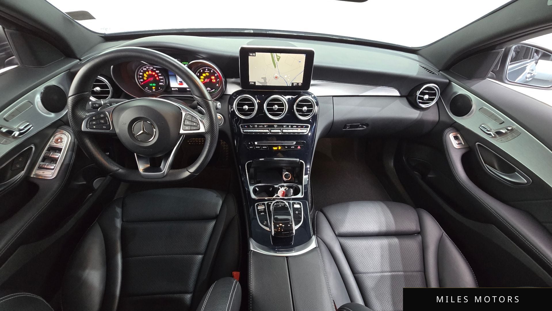 Mercedes-Benz C-Class W205 2018 — миниатюра 10