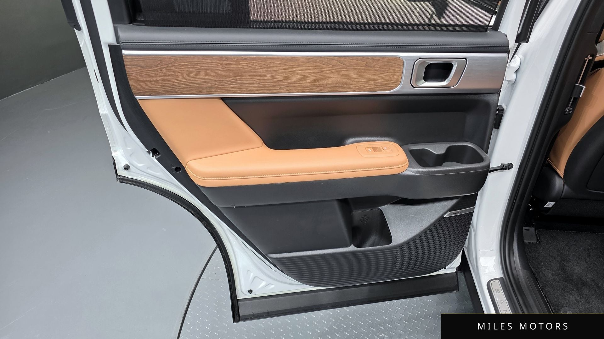 Hyundai 싼타페 (MX5) 2025 — миниатюра 15