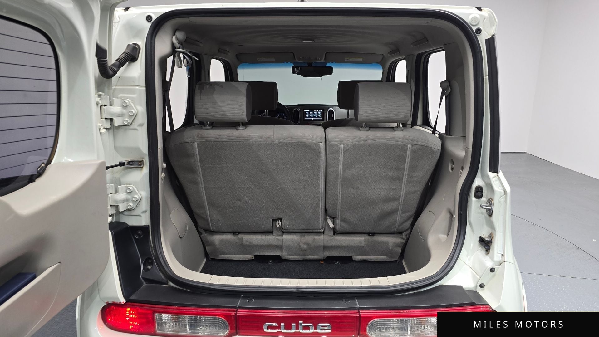 Nissan Cube 2011 — миниатюра 20