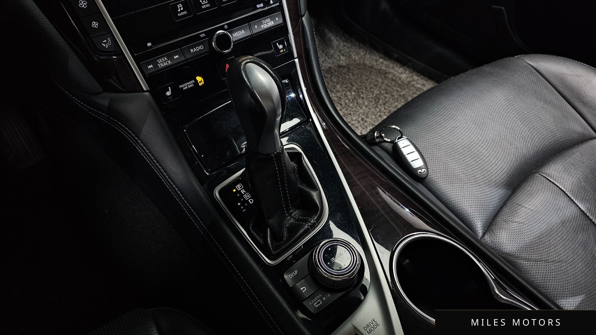Infiniti Q50 2016 — миниатюра 9