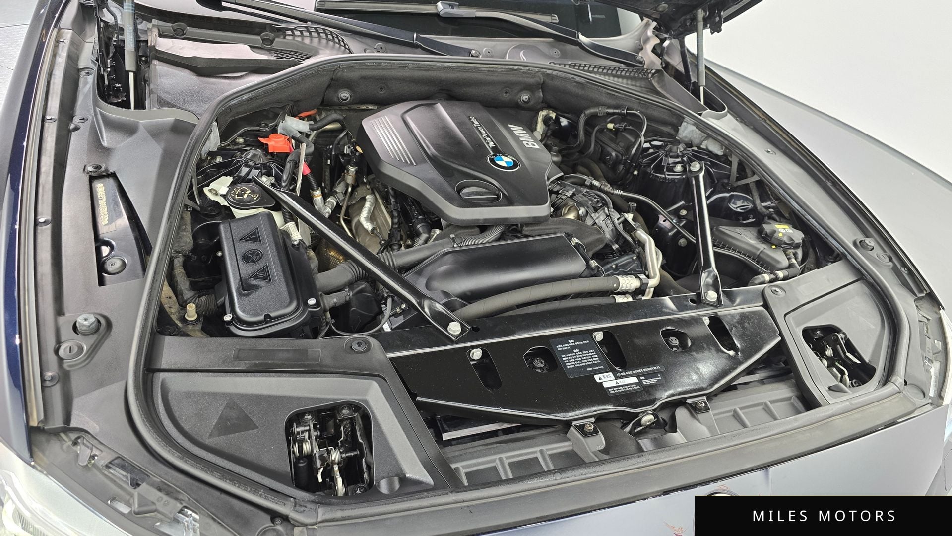 BMW 5 Series (F10) 2016 — миниатюра 6