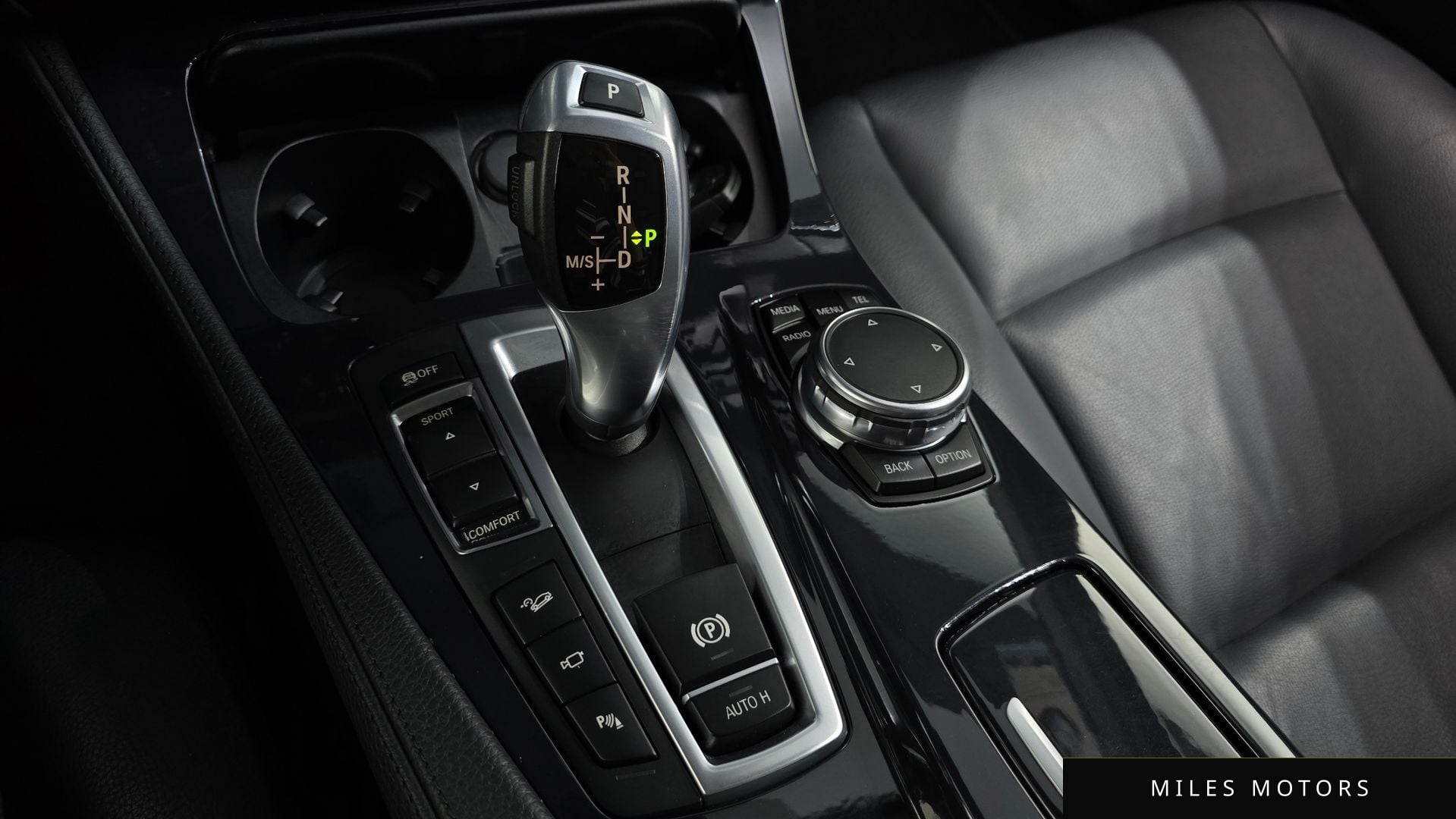 BMW 5 Series (F10) 2016 — миниатюра 9
