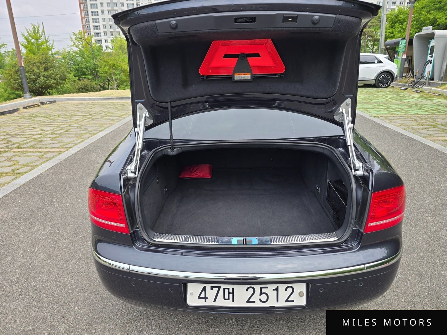 Volkswagen Phaeton 2012 — миниатюра 6