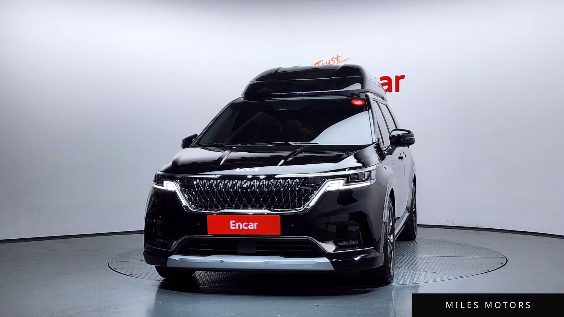 Kia Carnival 2023 — миниатюра 3