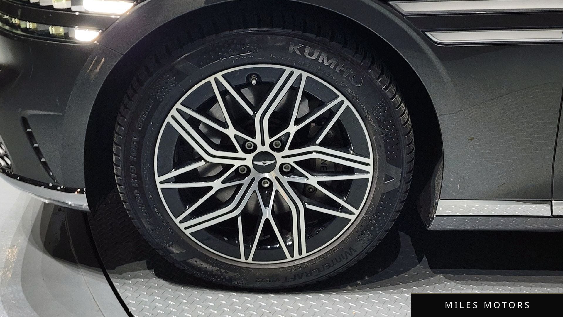 Genesis G90 (RS4) 2023 — миниатюра 5