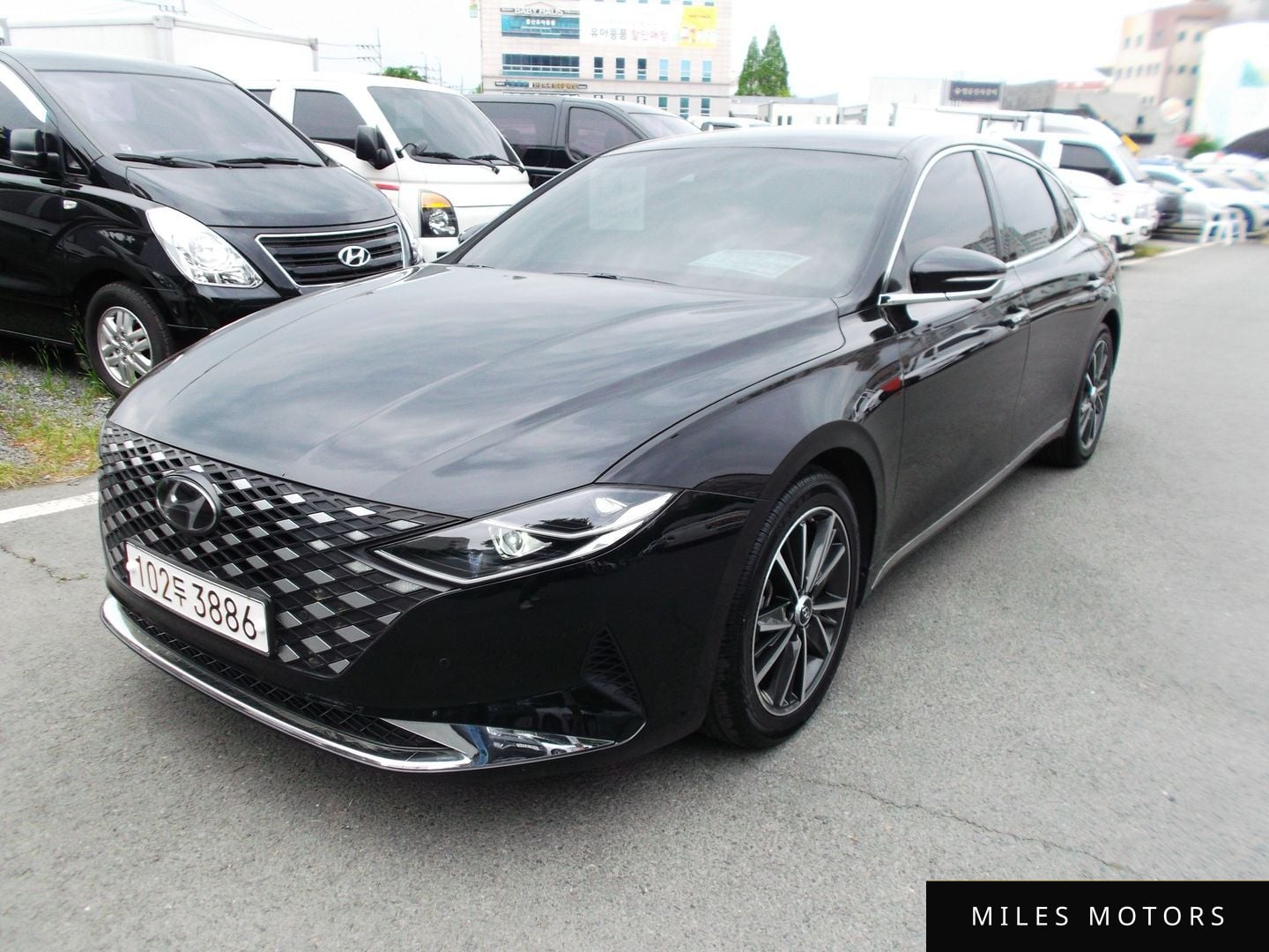 Hyundai Grandeur 2023 — миниатюра 3
