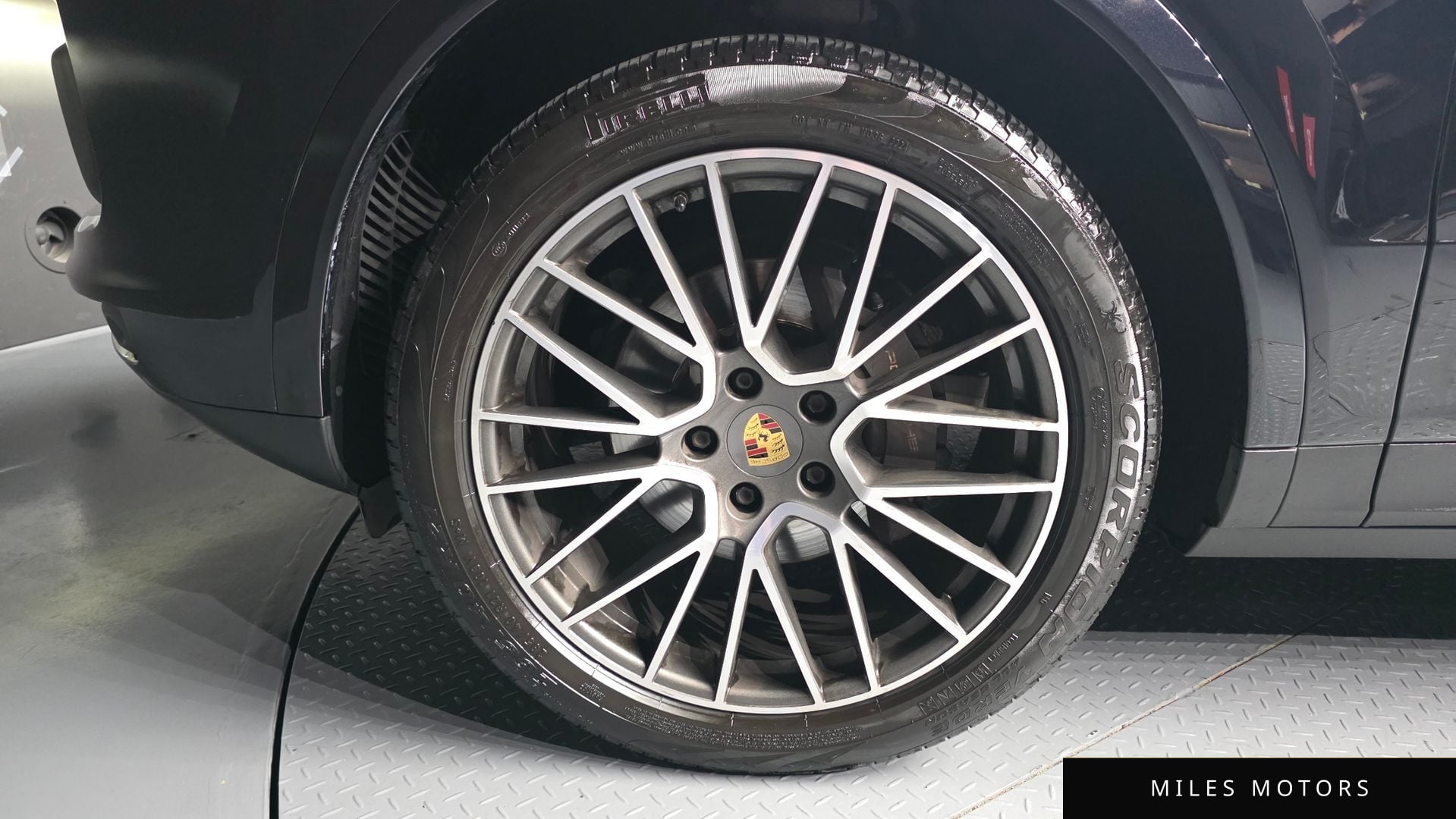Porsche 카이엔 (PO536) 2021 — миниатюра 5