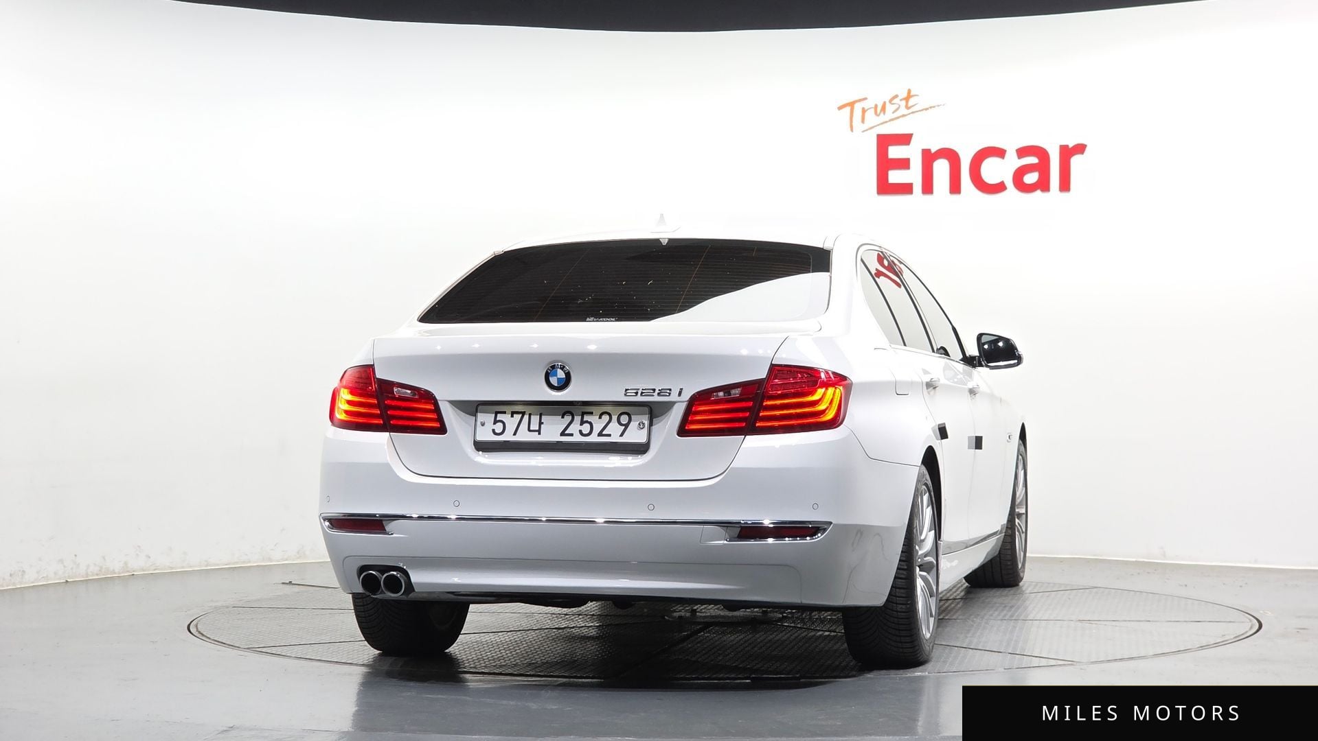 BMW 5시리즈 (F10) 2015 — миниатюра 4