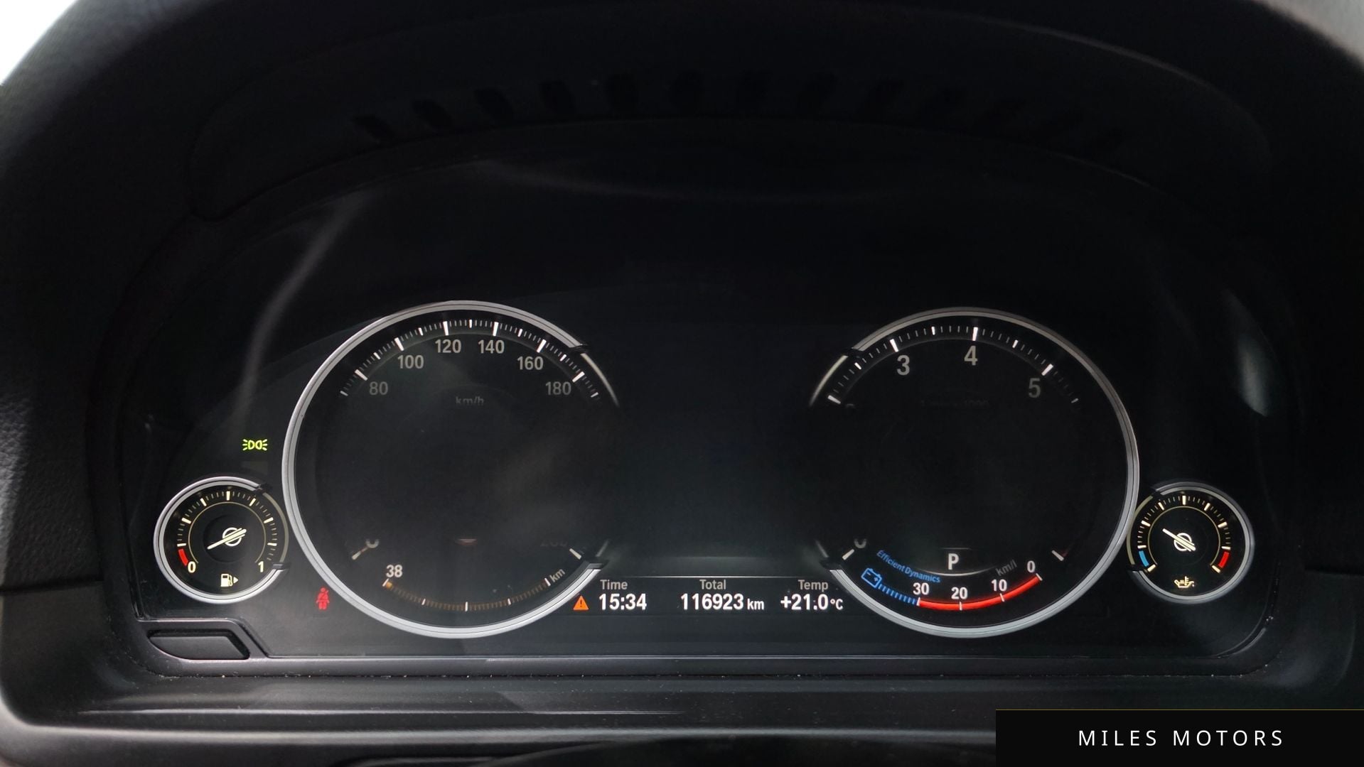 BMW 5시리즈 (F10) 2015 — миниатюра 8