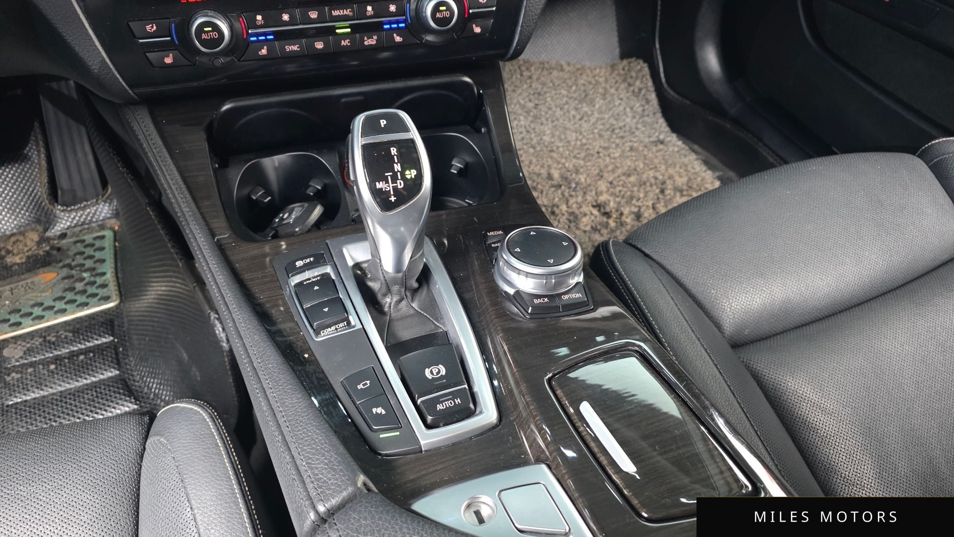 BMW 5시리즈 (F10) 2015 — миниатюра 9