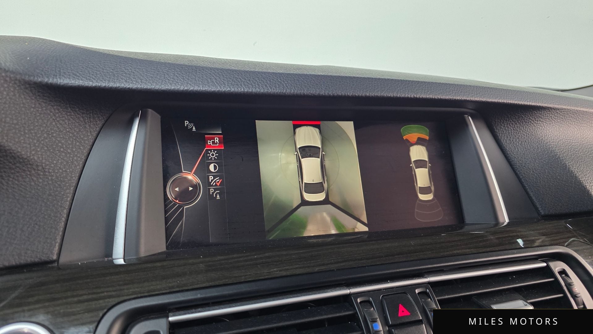 BMW 5시리즈 (F10) 2015 — миниатюра 15