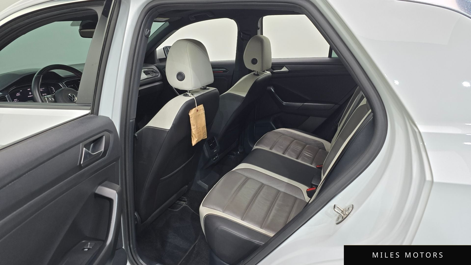 Volkswagen T-Roc 2021 — миниатюра 11