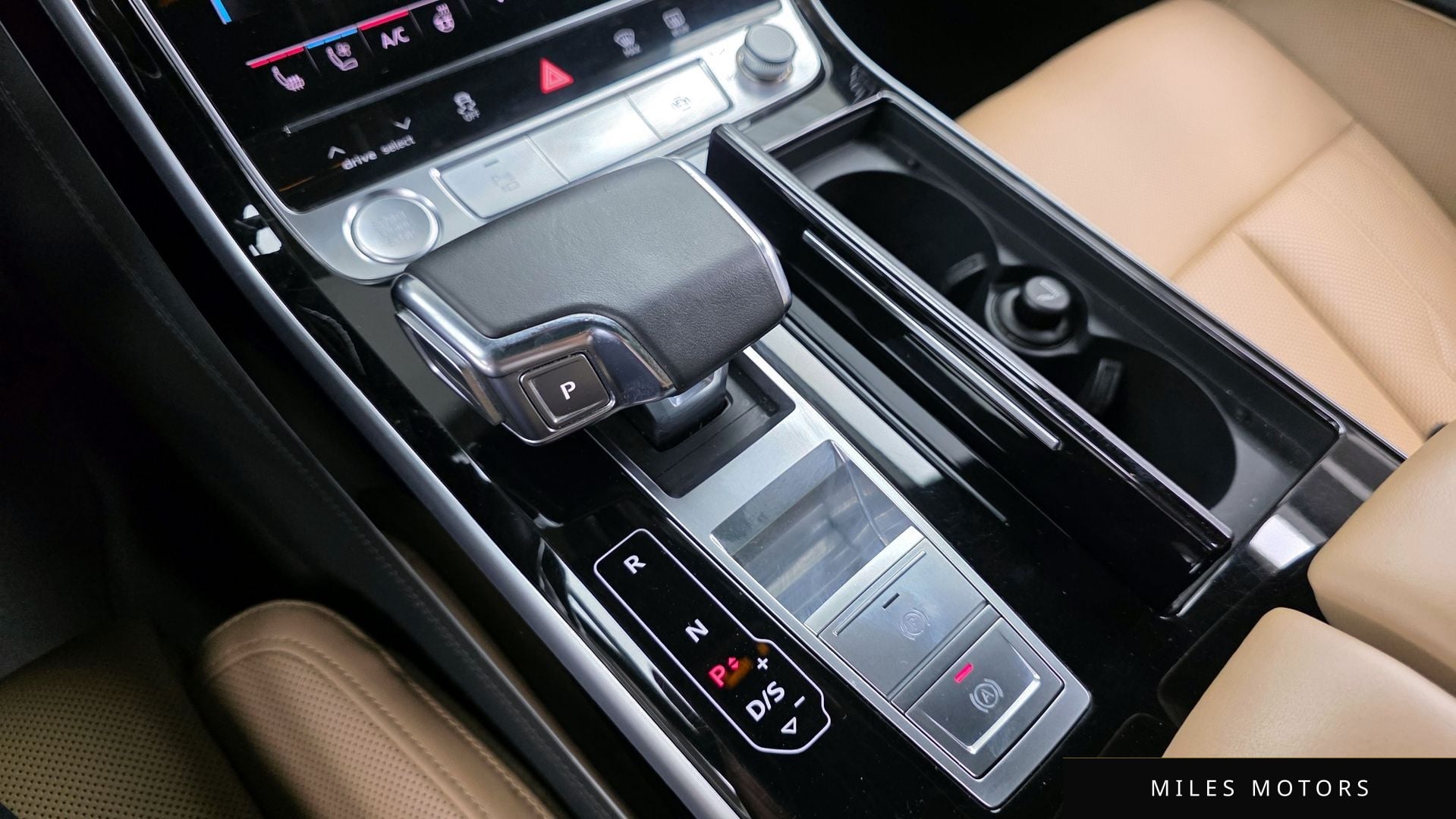 Audi A8 (D5) 2020 — миниатюра 12