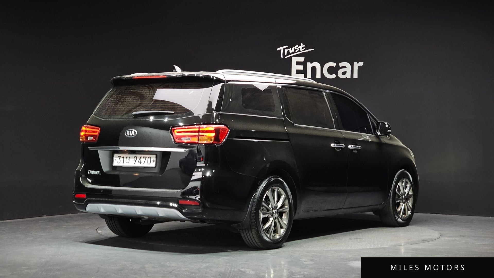 Kia Canival 2019 — миниатюра 2