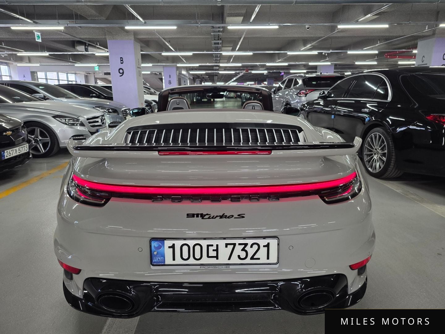 Porsche 911 (992) 2023 — миниатюра 4
