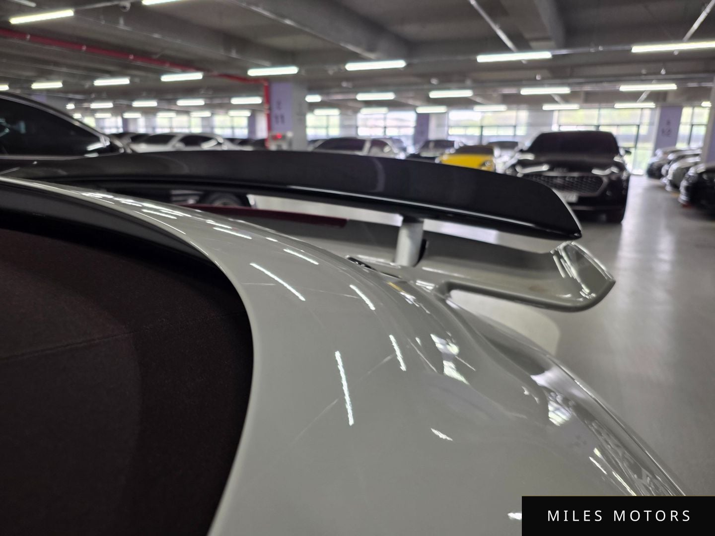 Porsche 911 (992) 2023 — миниатюра 8
