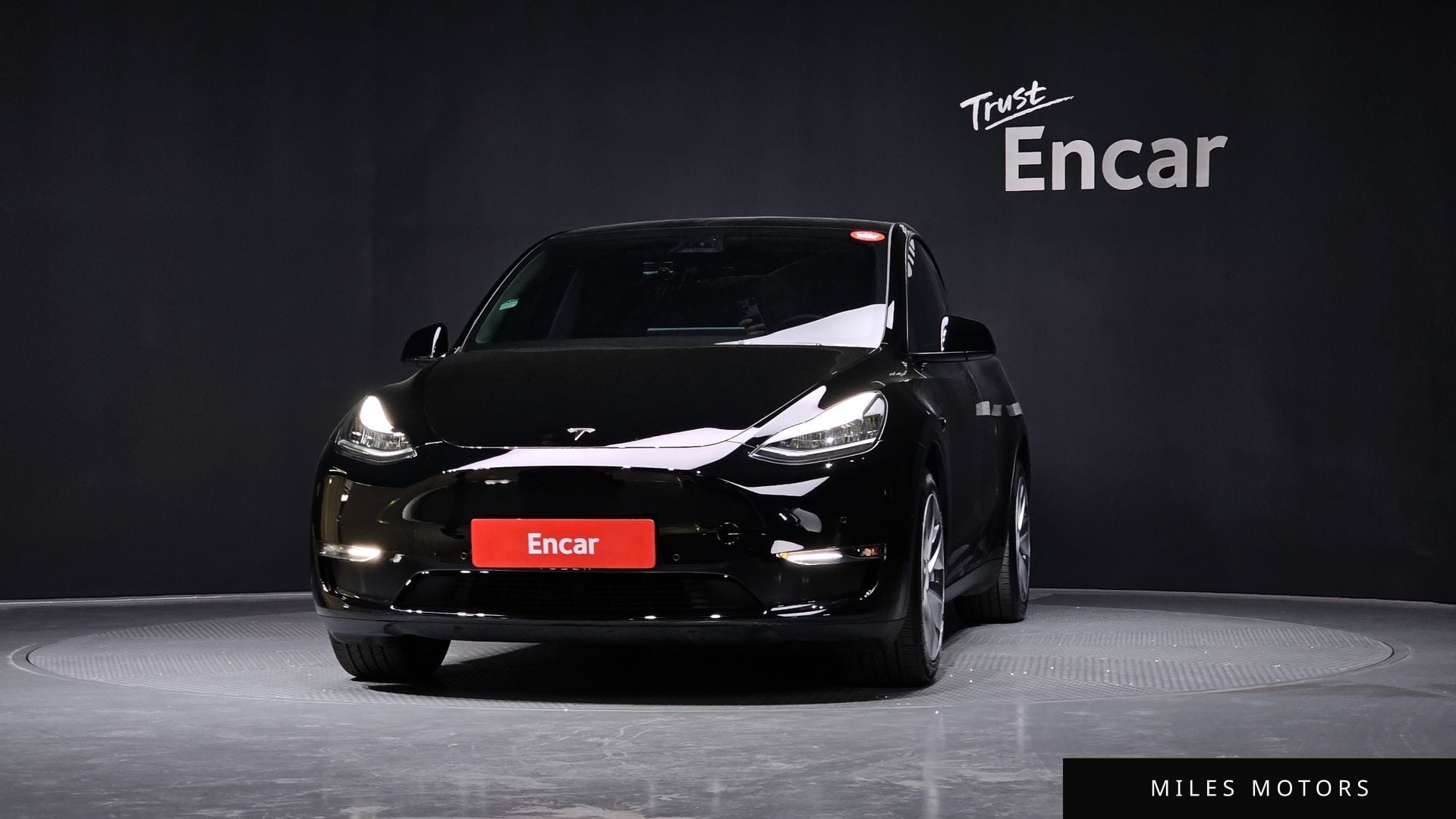 Tesla Model Y 2022 — миниатюра 3