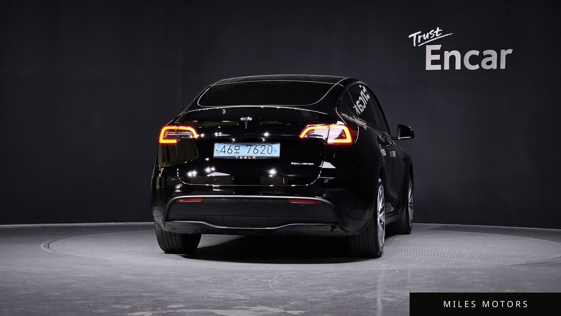 Tesla Model Y 2022 — миниатюра 4