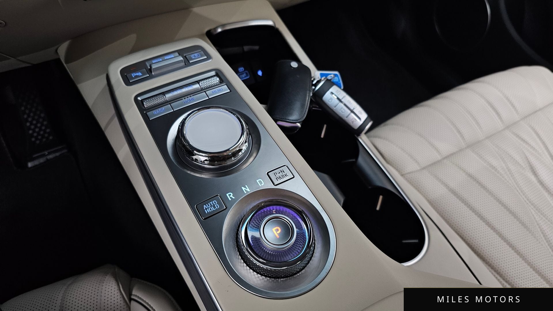 Genesis GV70 2021 — миниатюра 11