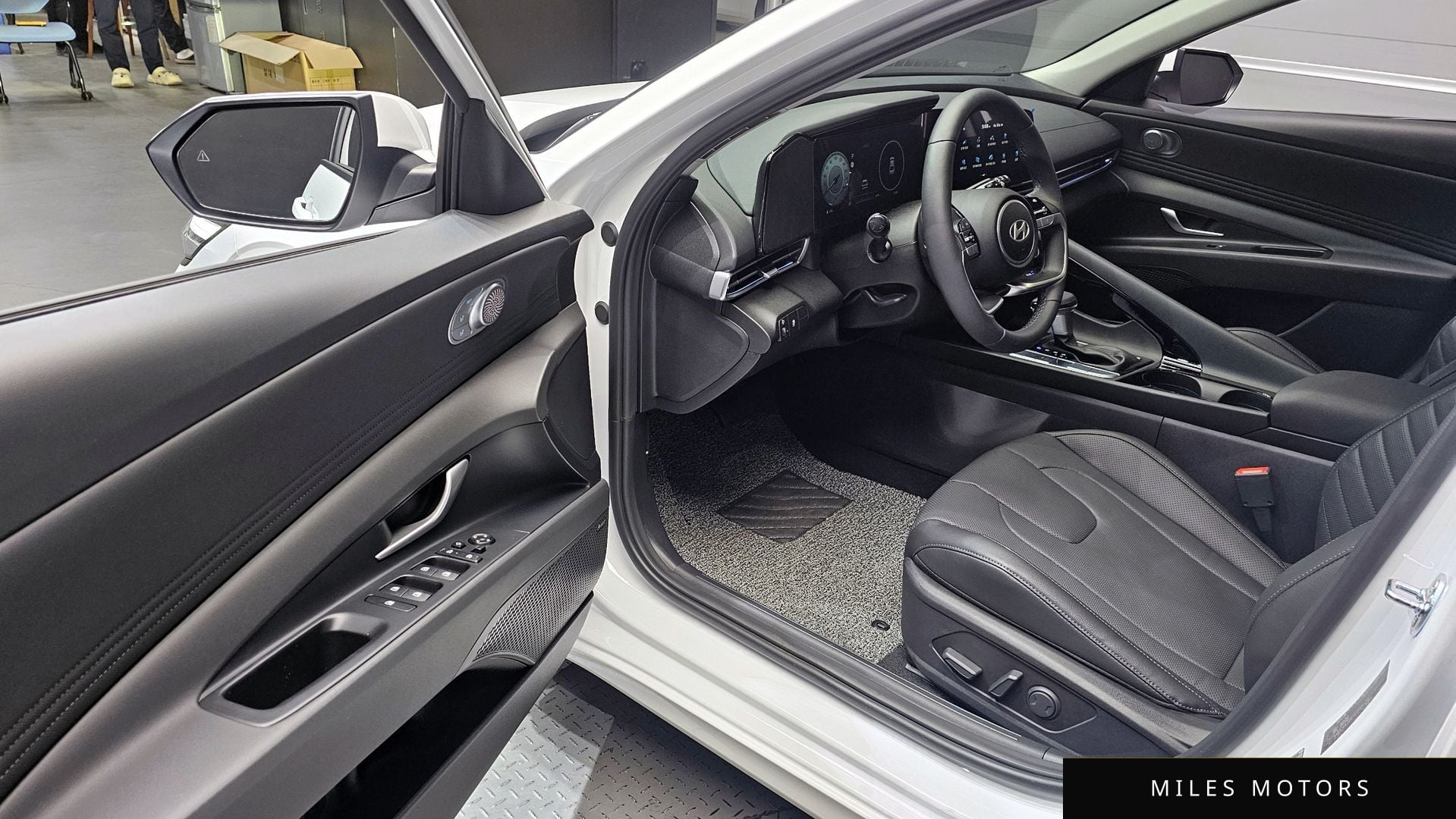 Hyundai AVANTE 2026 — миниатюра 13