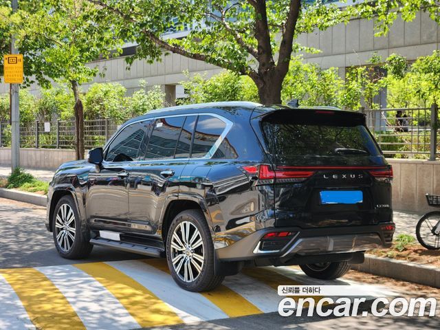 Лексус LX 2025 — миниатюра 3