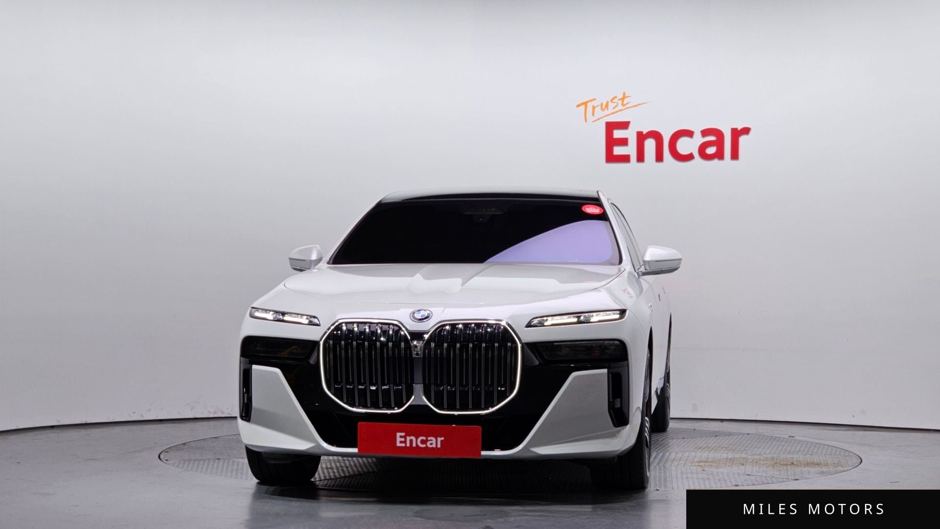 BMW 7 Series (G70) 2024 — миниатюра 3