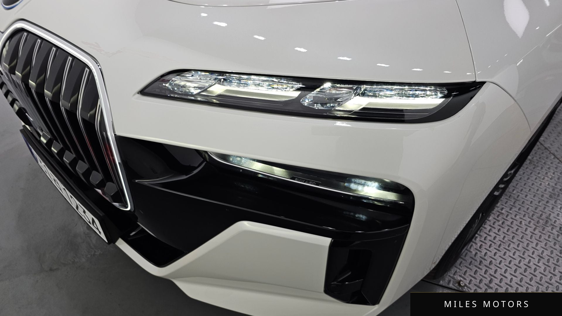 BMW 7 Series (G70) 2024 — миниатюра 8