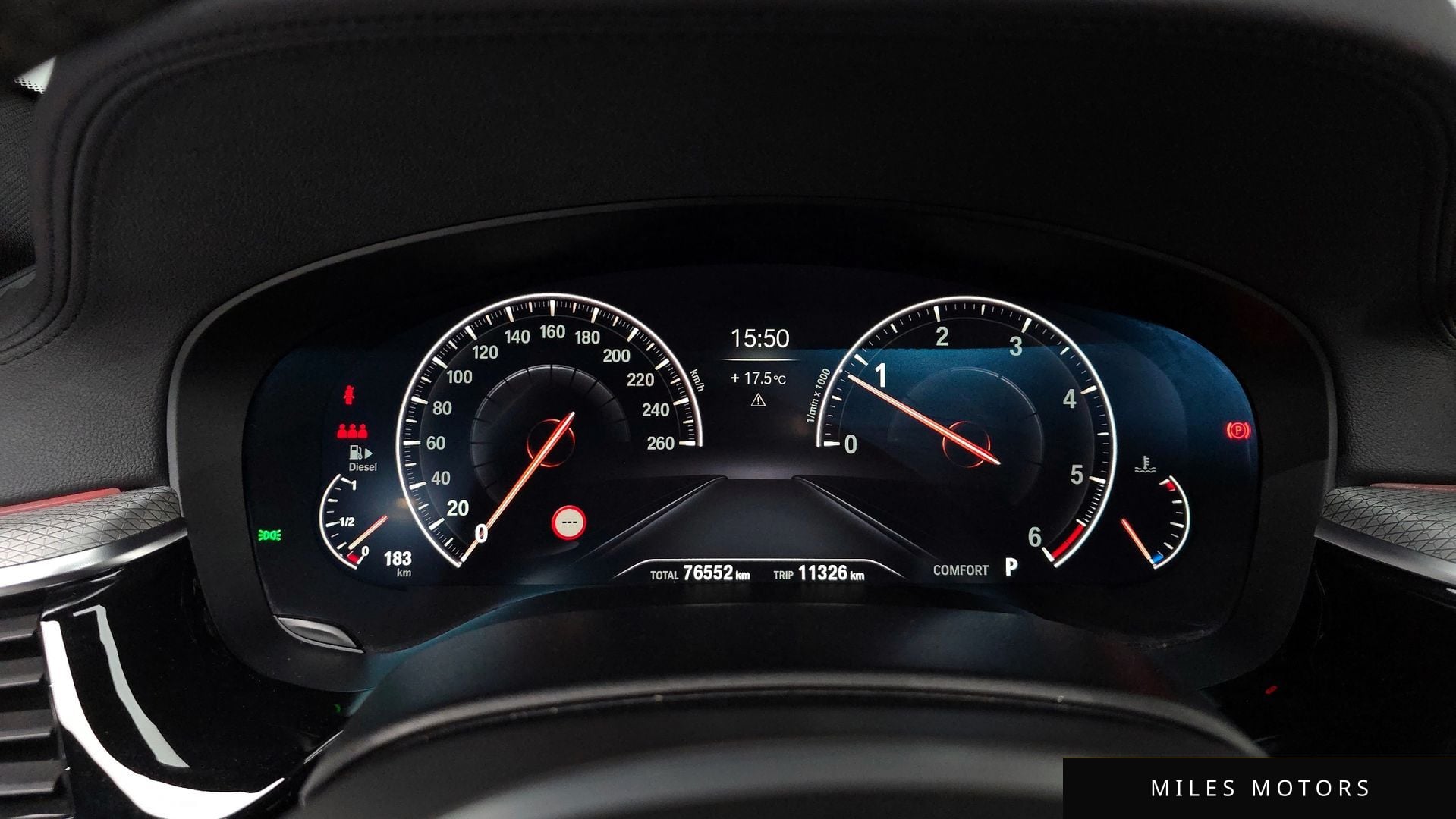 BMW 5 Series (G30) 2019 — миниатюра 10