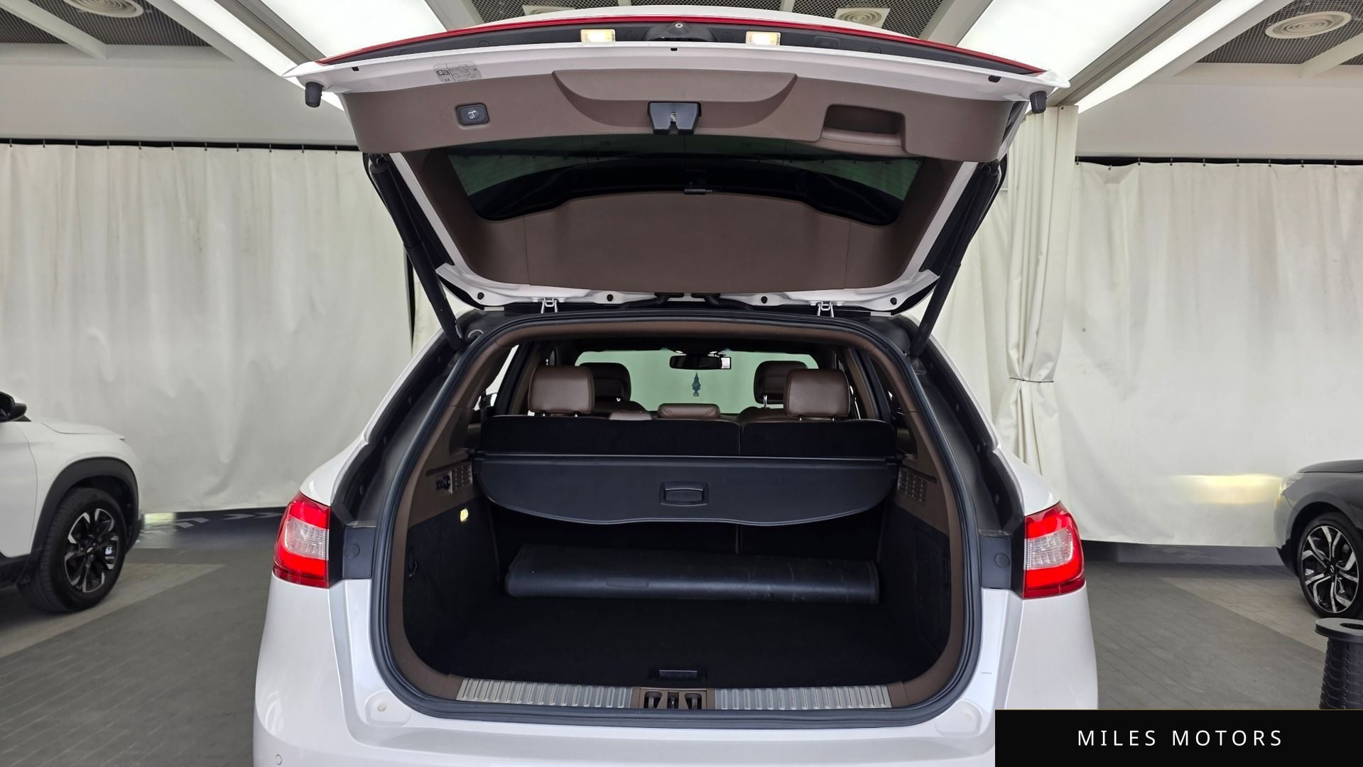 Lincoln MKX 2016 — миниатюра 20