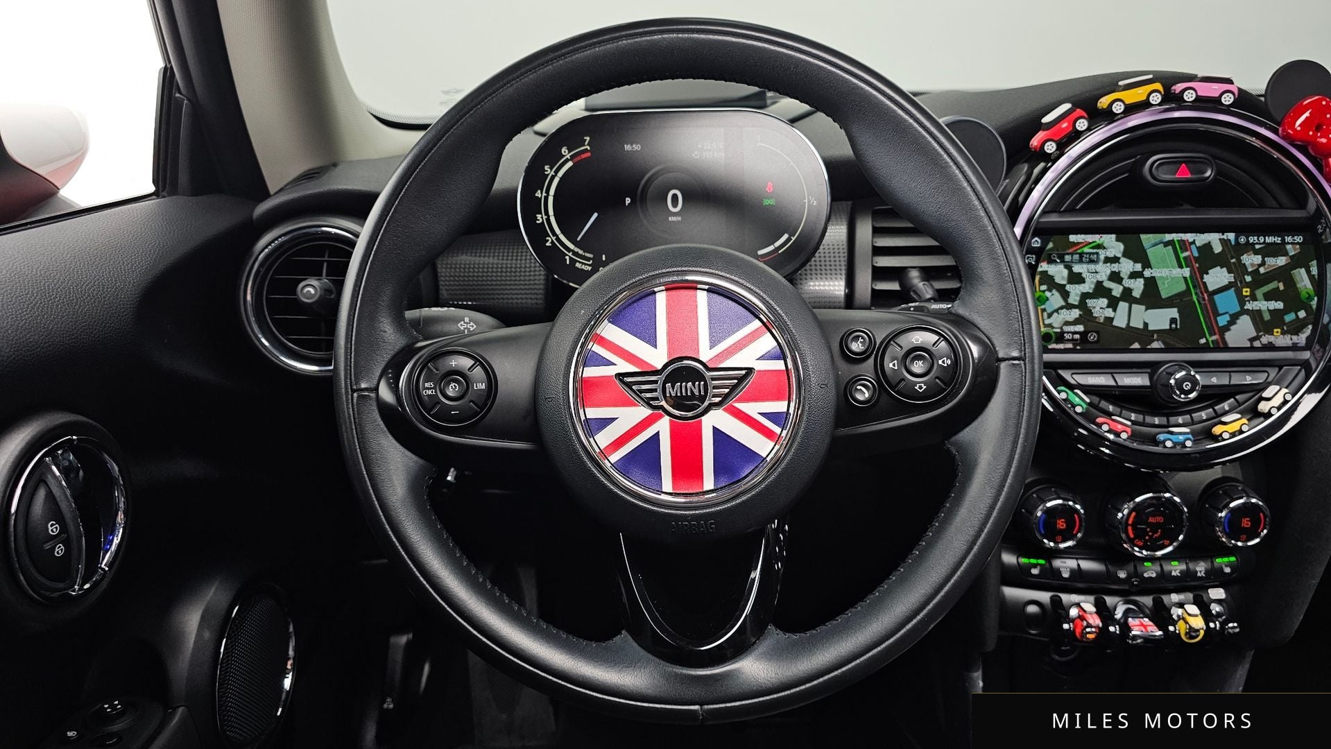 MINI Cooper 2021 — миниатюра 19